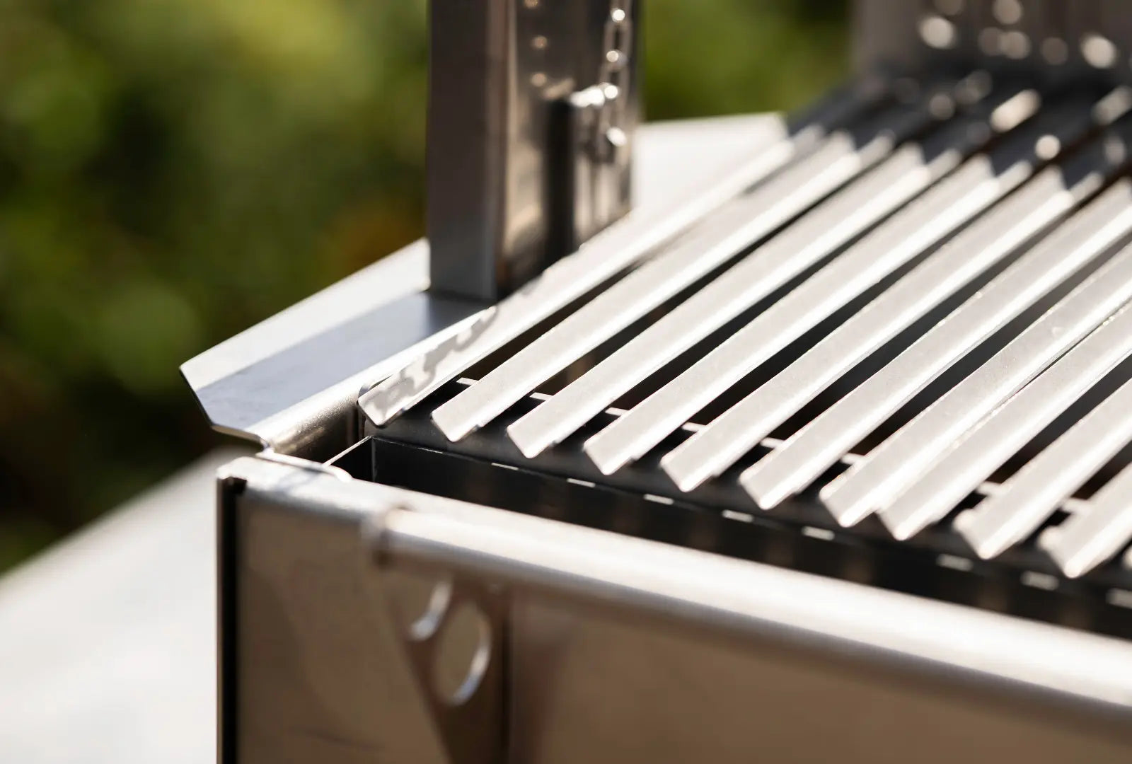 Grande 316 Stainless + Woodstore