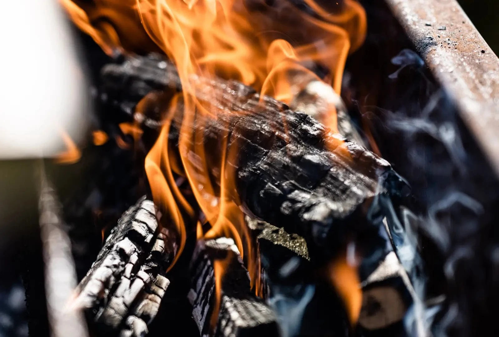 Somerset Grill Co Asado Cor-Ten Outdoor Kitchen with Argentinian Grill Asado Cor-Ten Outdoor Kitchen Bundle