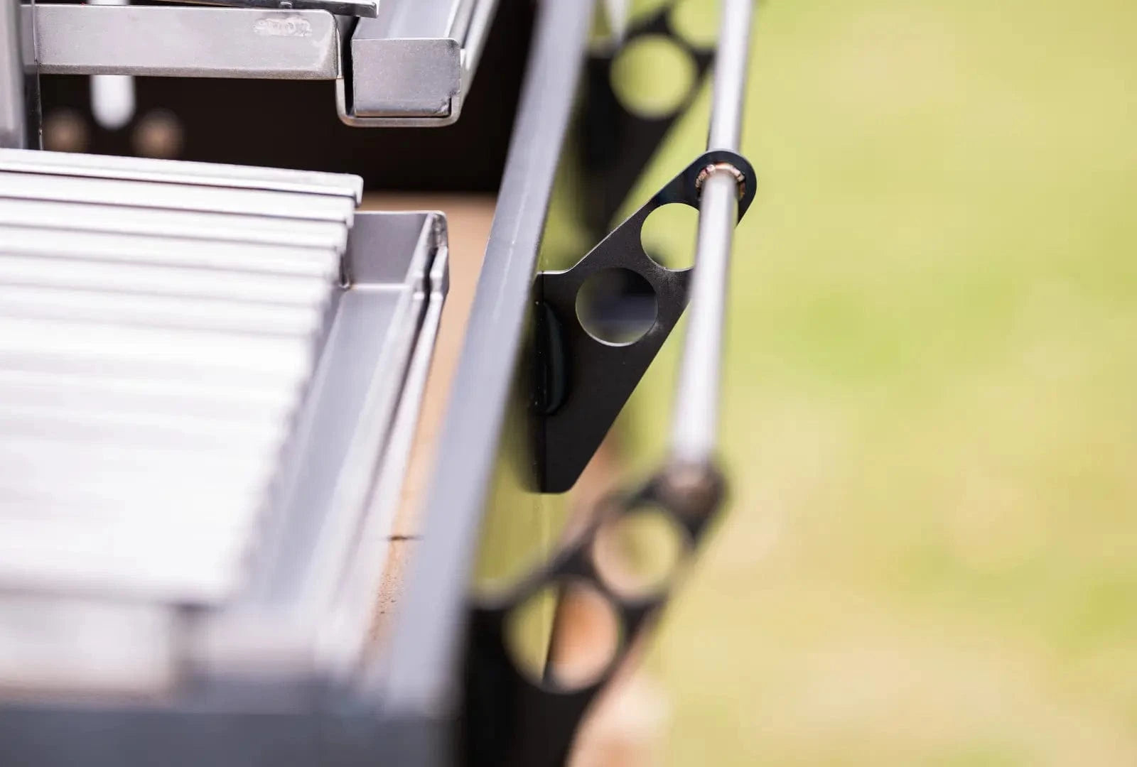 Somerset Grill Co Grande Gunmetal Argentinian Grill Grande Gunmetal