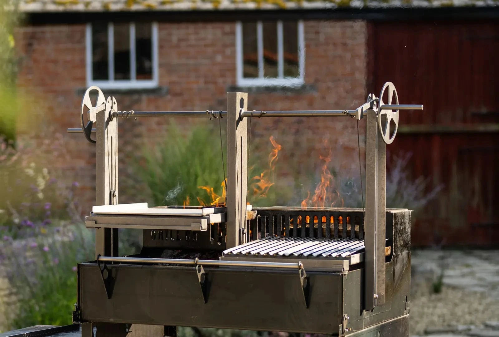 Somerset Grill Co Grande Gunmetal Argentinian Grill Grande Gunmetal