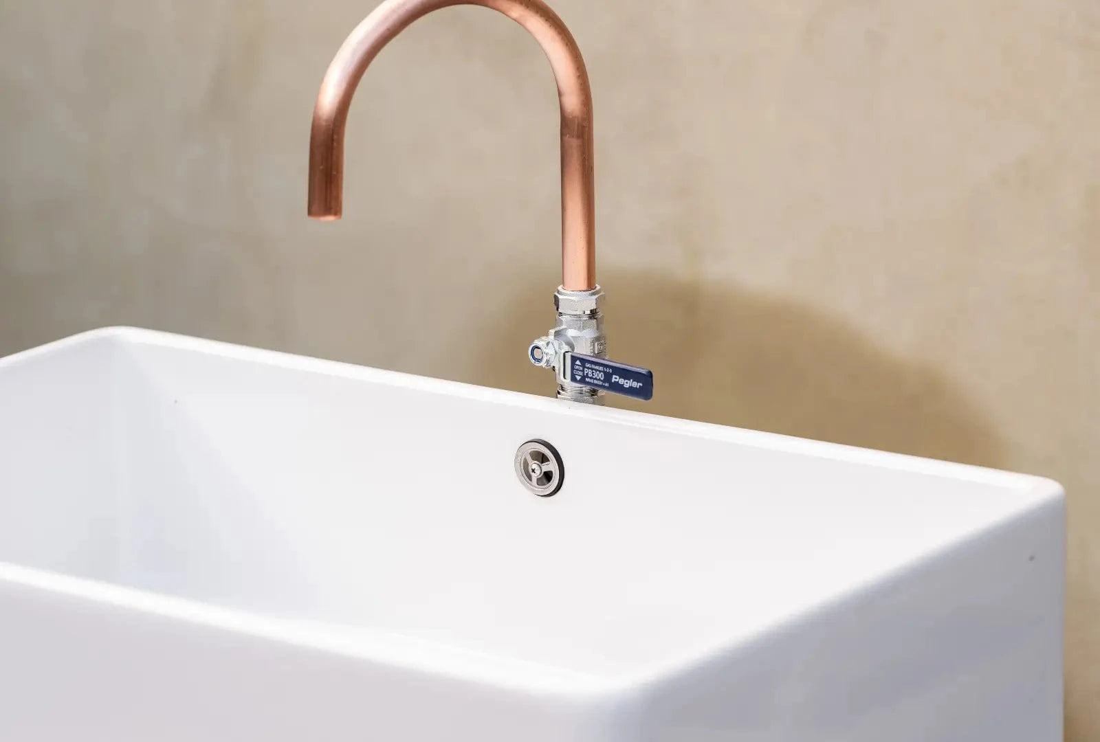 Somerset Grill Co Kitchen Belfast Sink Unit - Gunmetal Kitchen Belfast Sink Unit - Gunmetal