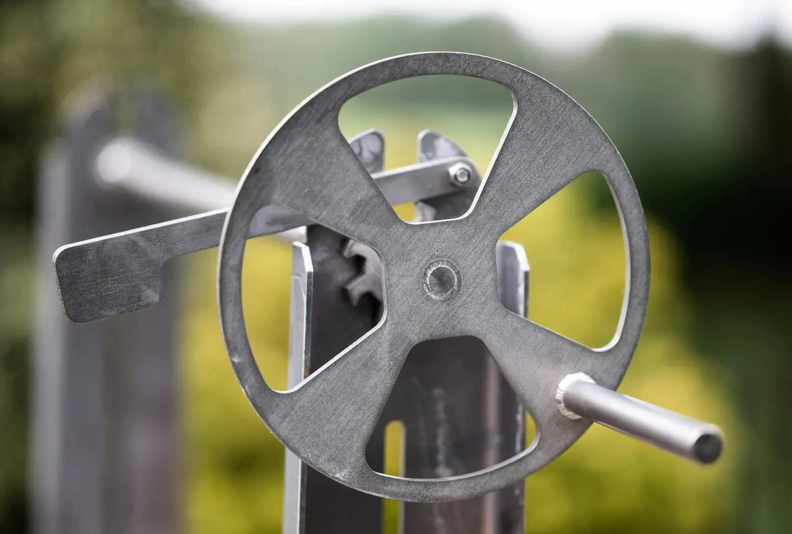 Somerset Grill Co Outdoor Kitchen with an Argentinian Grill Grande Cor-Ten Outdoor Kitchen Bundle