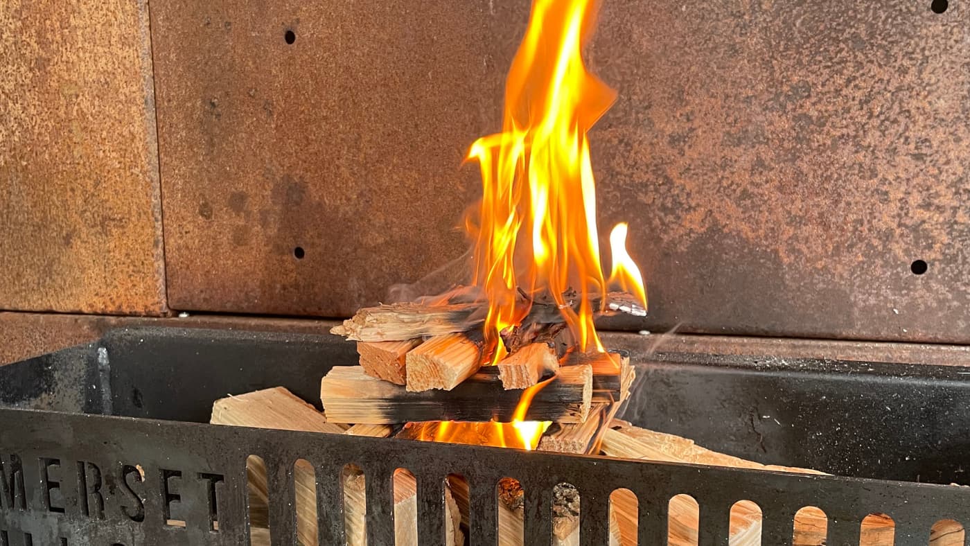 How Do You Light a Fire for Wood-Fired Cooking?
