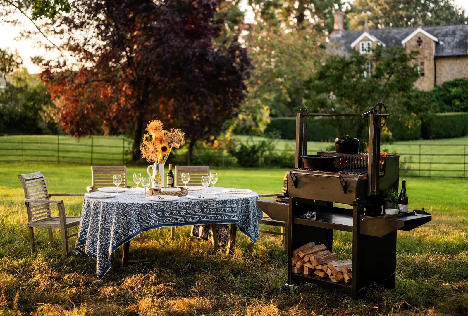 Asado Gunmetal + Wood Store