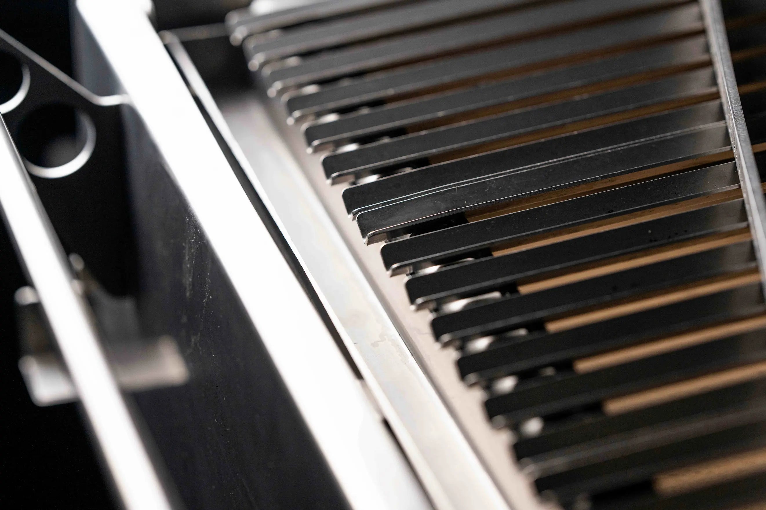 V Grill sections