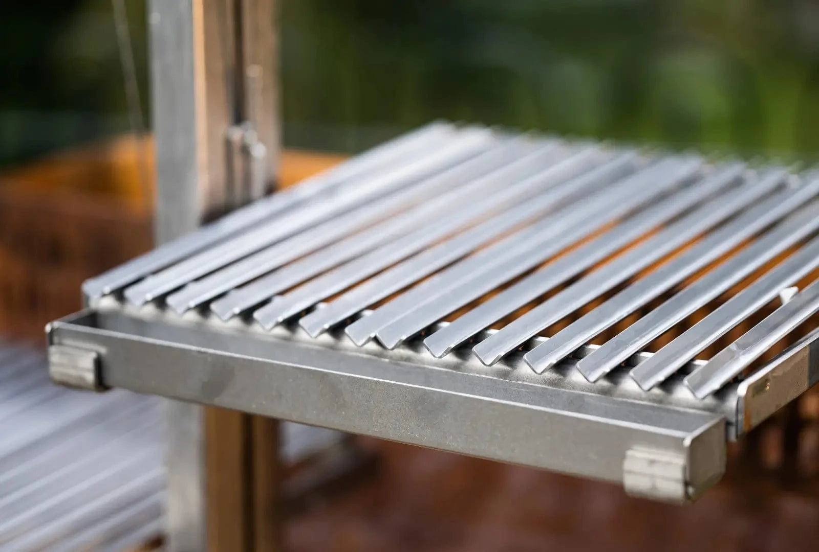 Somerset Grill Co Grande Cor-Ten Argentinean Grill  Grande Cor-Ten